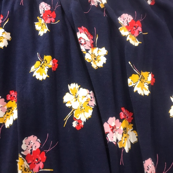 Old navy off the shoulder - Picture 2 of 4